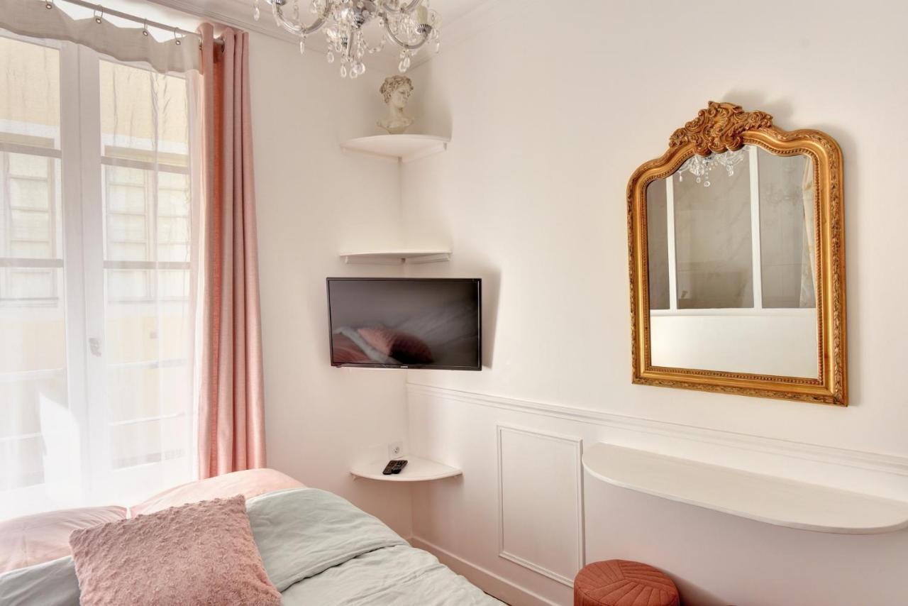 Les Petits Boudoirs De Savoie Apartment Chambéry Exterior photo