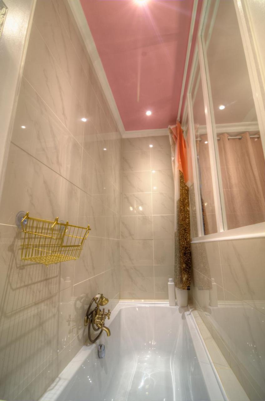 Les Petits Boudoirs De Savoie Apartment Chambéry Exterior photo